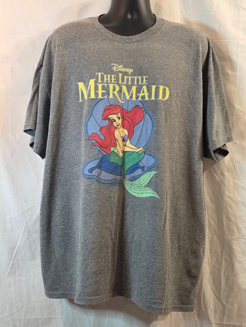 Disney Princess The Little Mermaid Ariel Gray Graphic Tee - Size XL